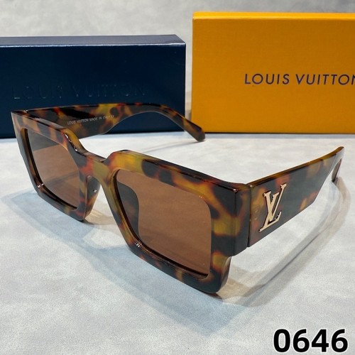 LV Sunglasses AAA-944