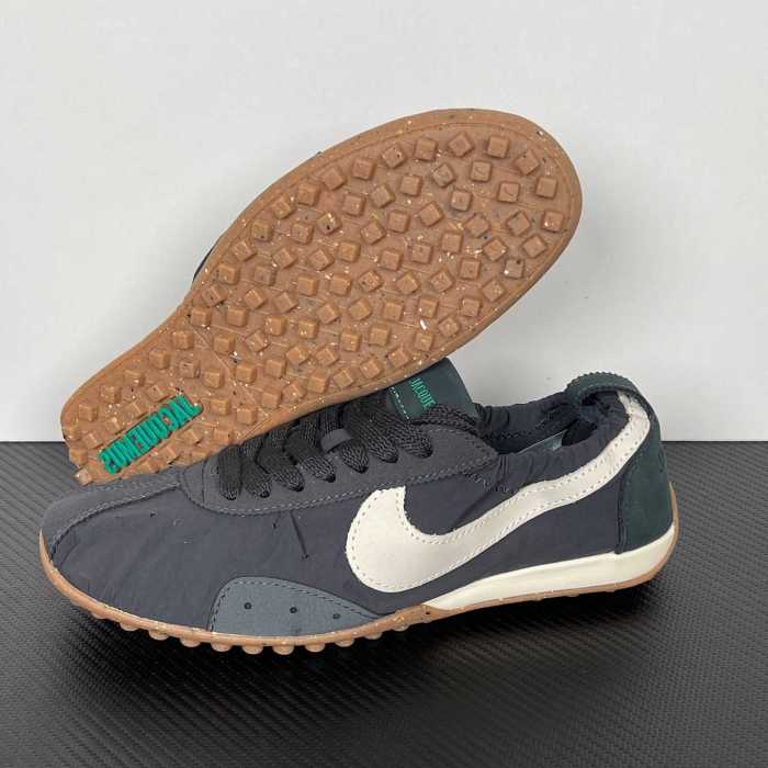 Jacquemus x Nike Jacumoon Shoes-006