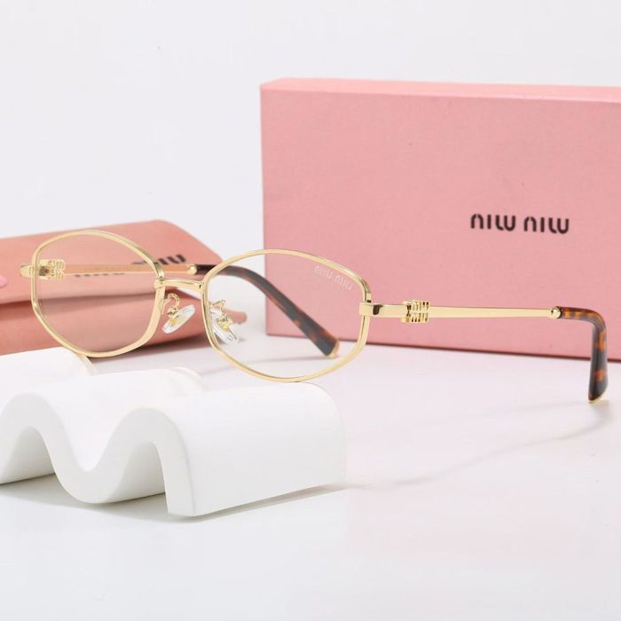 Miu Miu Sunglasses AAA-624
