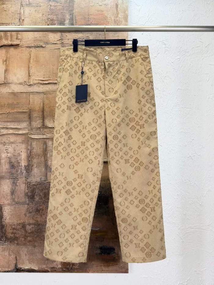 LV Pants High End-150