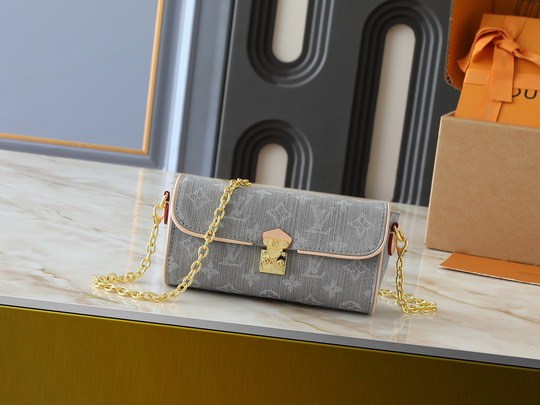 LV Hangbags AAA Quality-1220