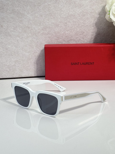YL  Sunglasses AAAA-2075