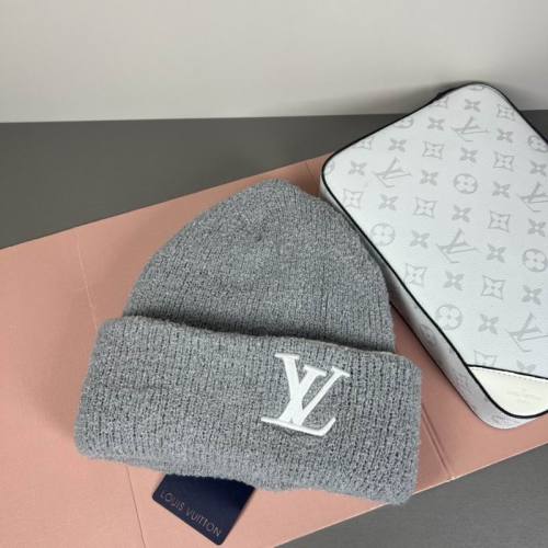 LV Hats AAA-1654