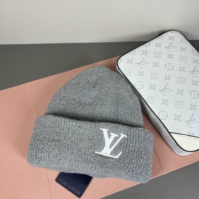 LV Hats AAA-1654