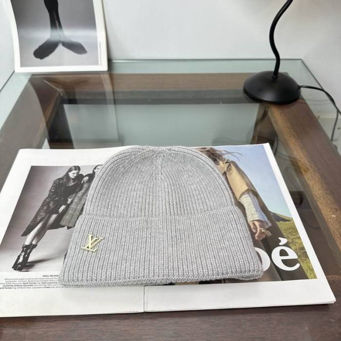 LV Hats AAA-1975