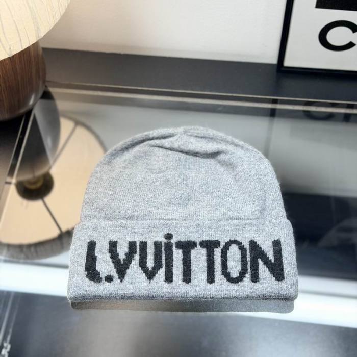 LV Hats AAA-1906