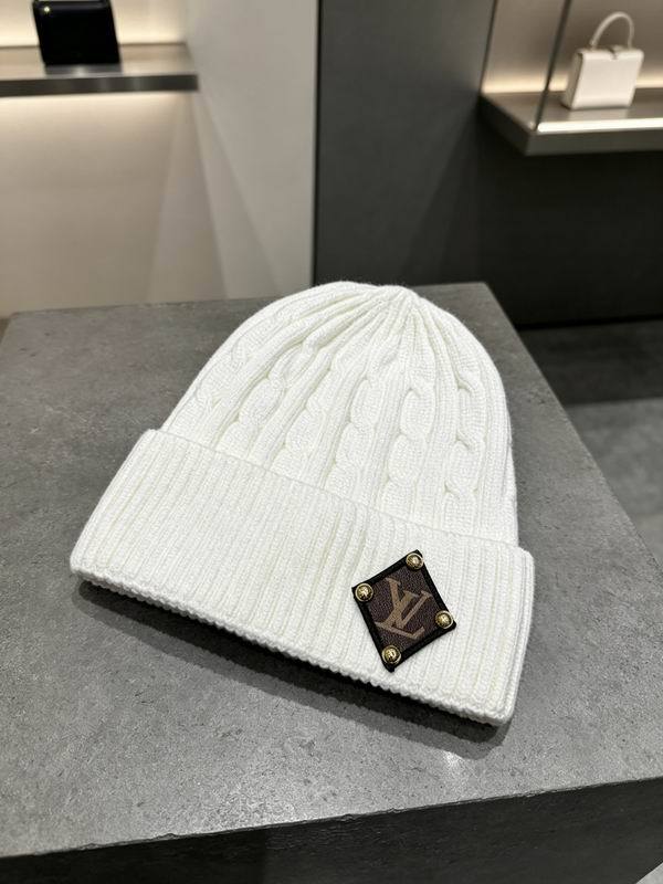 LV Hats AAA-2017