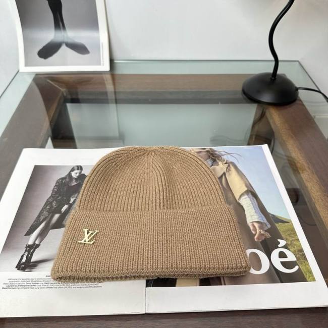 LV Hats AAA-1976