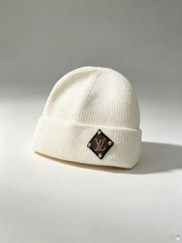 LV Hats AAA-1858