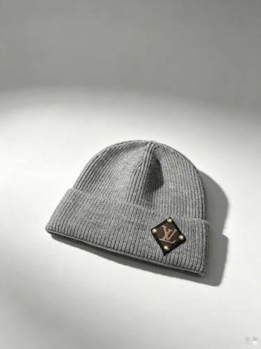 LV Hats AAA-1855
