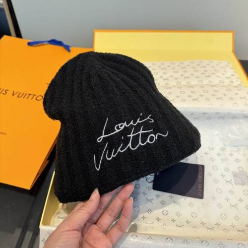 LV Hats AAA-1904