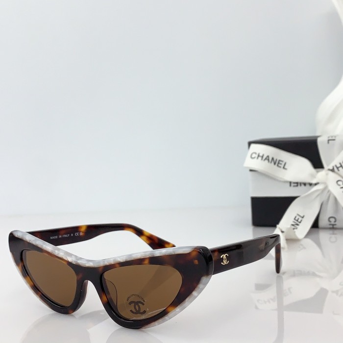 CHNL Sunglasses AAAA-8451