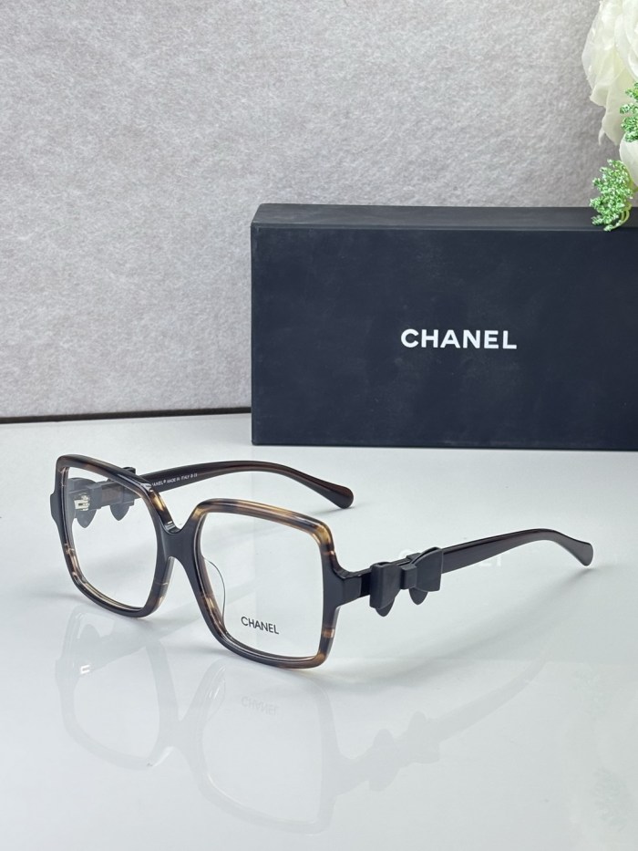 CHNL Sunglasses AAAA-8263
