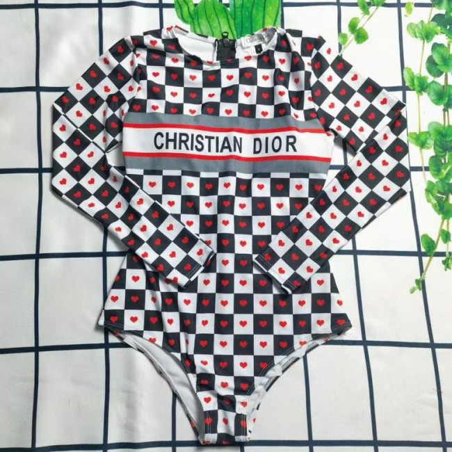Dior  Bikini-096