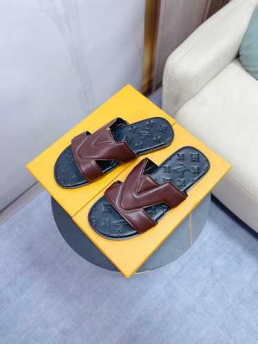 LV Sandals 1：1 Quality-351