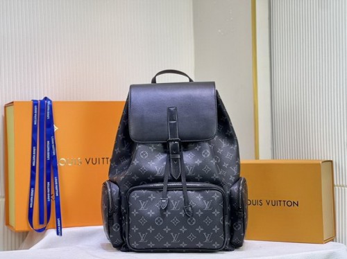 LV Backpack 1：1 Quality-217