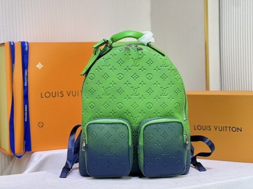 LV Backpack 1：1 Quality-224
