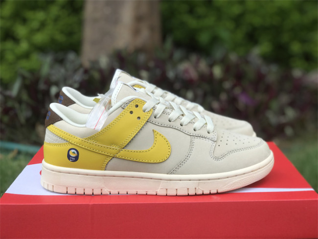 Authentic  Nike Dunk Low “Banana”
