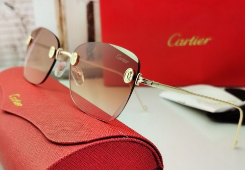 Cartier Sunglasses AAA-946