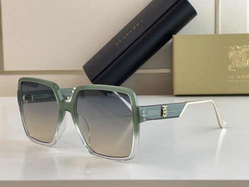 Burberry Sunglasses AAAA-718