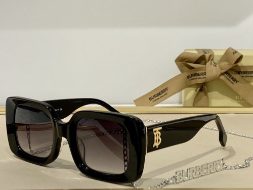 Burberry Sunglasses AAAA-984