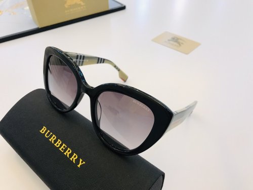 Burberry Sunglasses AAAA-404
