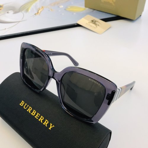 Burberry Sunglasses AAAA-961