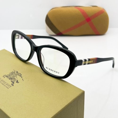 Burberry Sunglasses AAAA-114