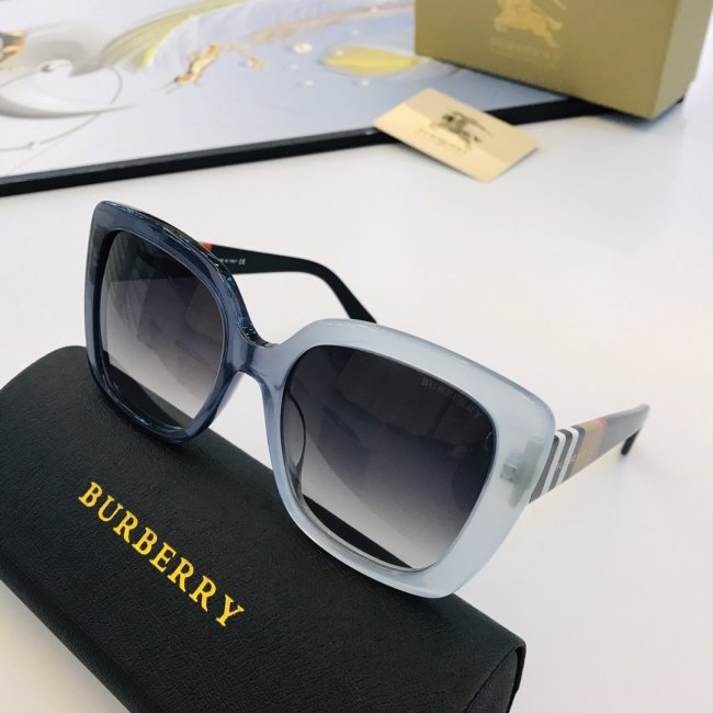Burberry Sunglasses AAAA-960