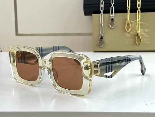 Burberry Sunglasses AAAA-745