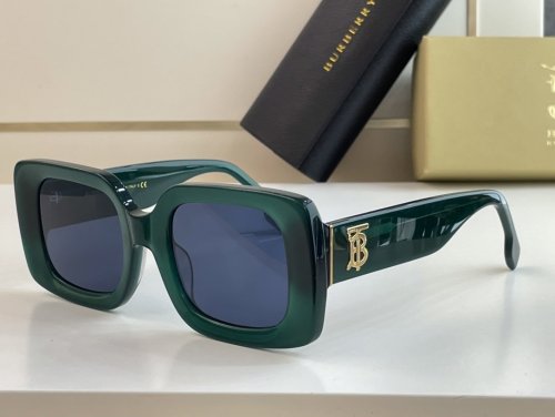 Burberry Sunglasses AAAA-652