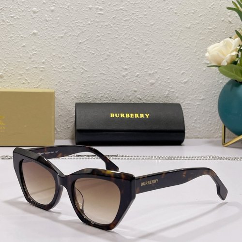 Burberry Sunglasses AAAA-989