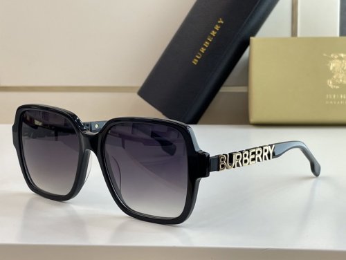 Burberry Sunglasses AAAA-639