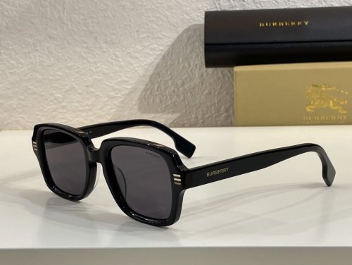 Burberry Sunglasses AAAA-899