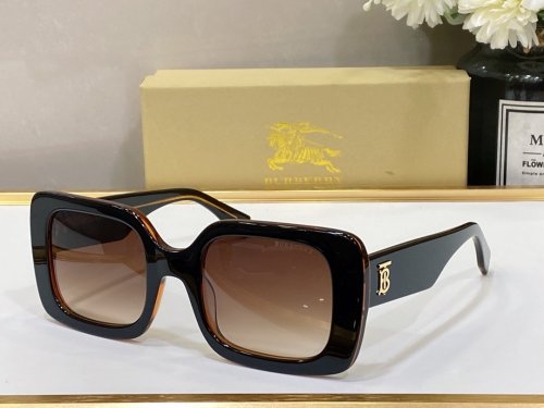 Burberry Sunglasses AAAA-193