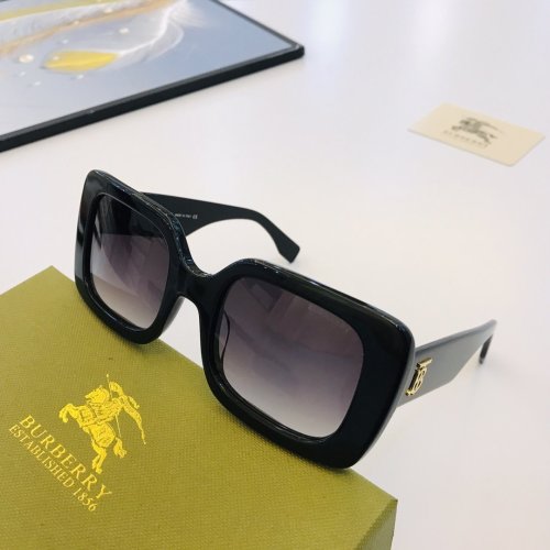 Burberry Sunglasses AAAA-260