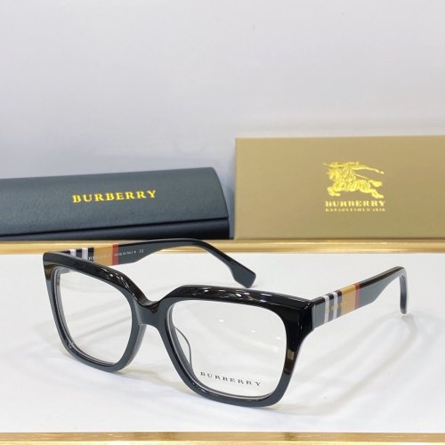 Burberry Sunglasses AAAA-623