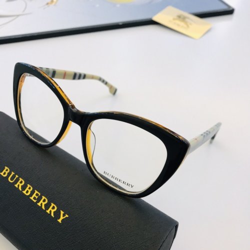 Burberry Sunglasses AAAA-970