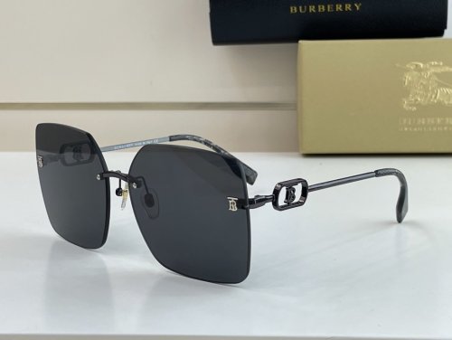 Burberry Sunglasses AAAA-739