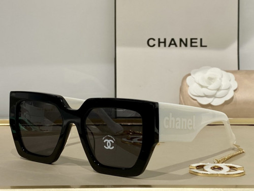 CHNL Sunglasses AAAA-693