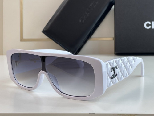 CHNL Sunglasses AAAA-427