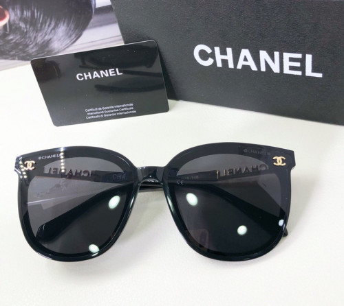 CHNL Sunglasses AAAA-701