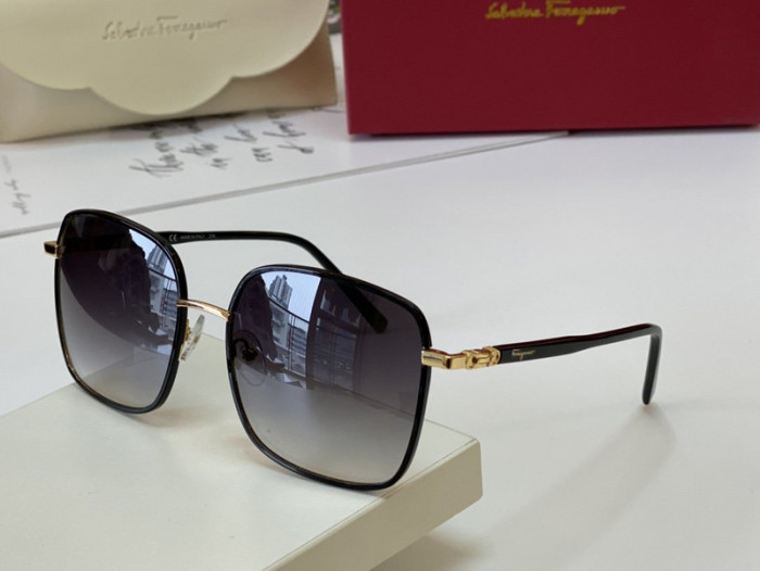 Ferragamo Sunglasses AAAA-151
