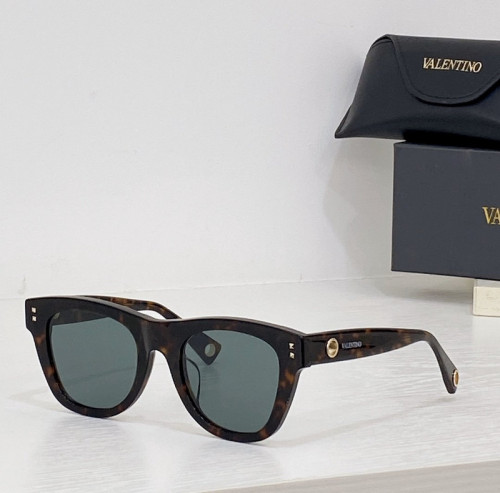 V Sunglasses AAAA-177