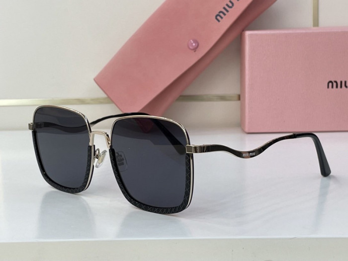 Miu Miu Sunglasses AAAA-202