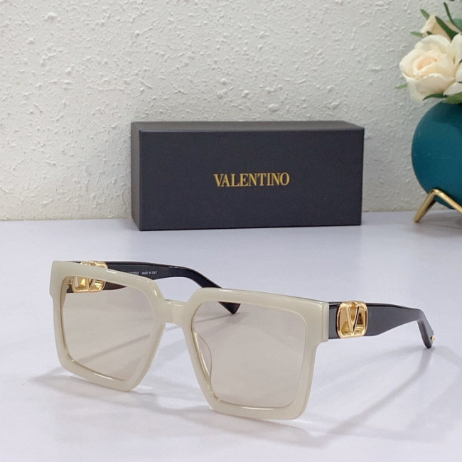 V Sunglasses AAAA-071