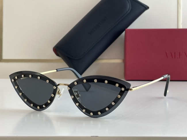 V Sunglasses AAAA-045