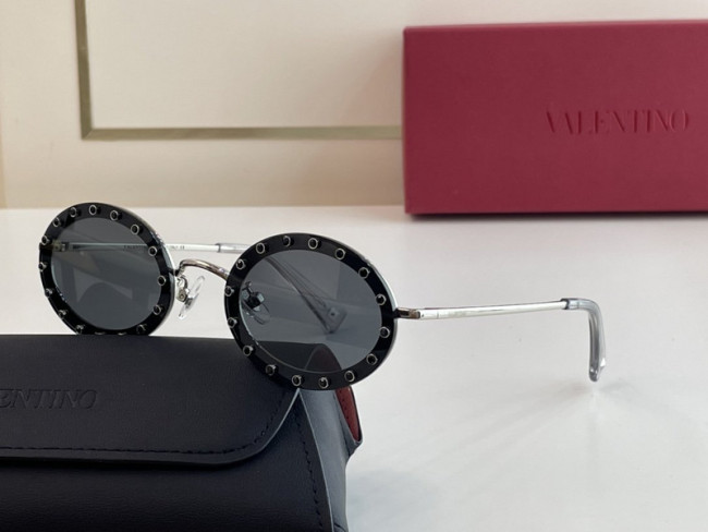 V Sunglasses AAAA-034