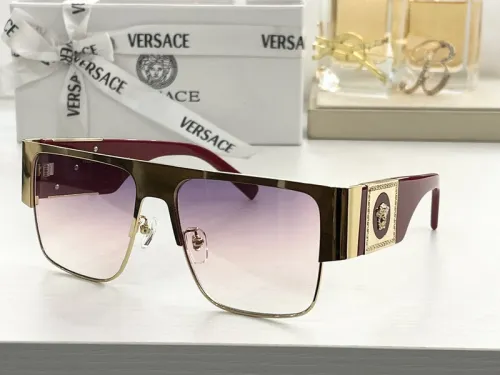 Versace Sunglasses AAAA-983
