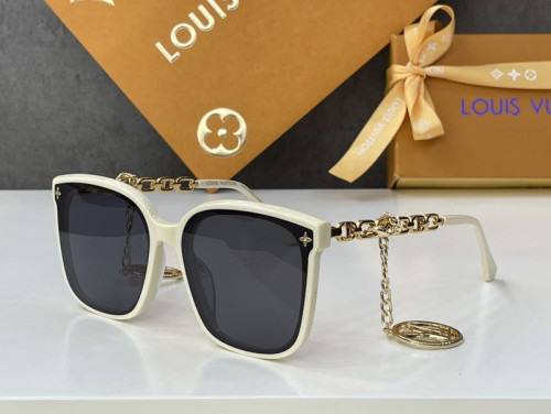 LV Sunglasses AAAA-673